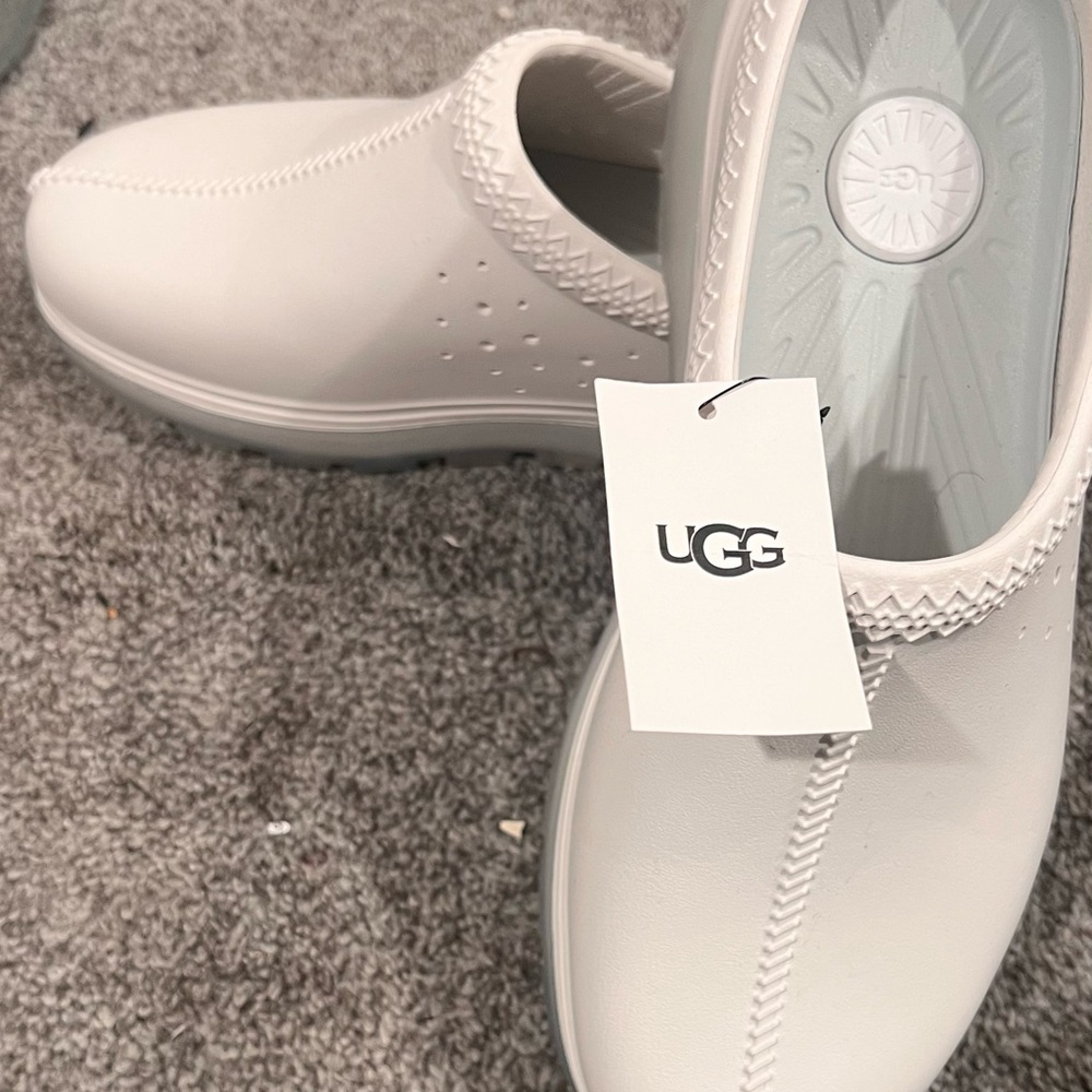 Uggs Tasman Sport Slides